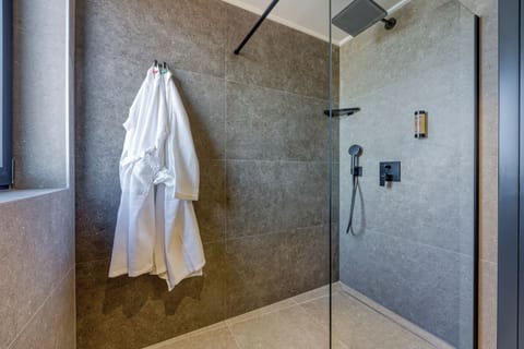 Deluxe Double Room, Balcony, Sea View | Bathroom | Shower, hair dryer, slippers, towels