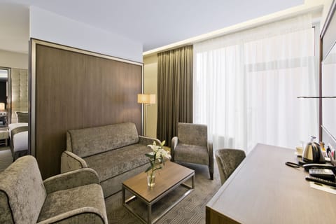 Superior Double or Twin Room, Balcony | Minibar, in-room safe, desk, soundproofing