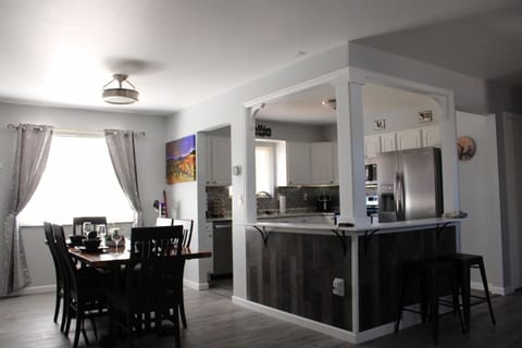 Open concept Great for entertaining