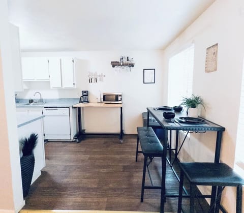 Dining to kitchen view