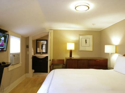 Standard Double Room, Ensuite (Room 4)