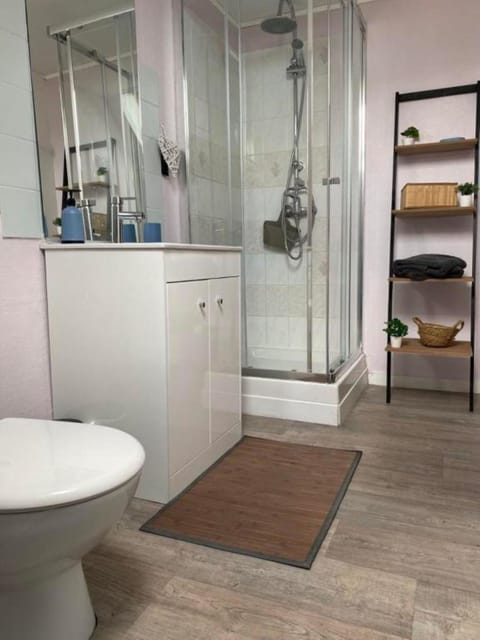 Classic Room, Garden View | Bathroom