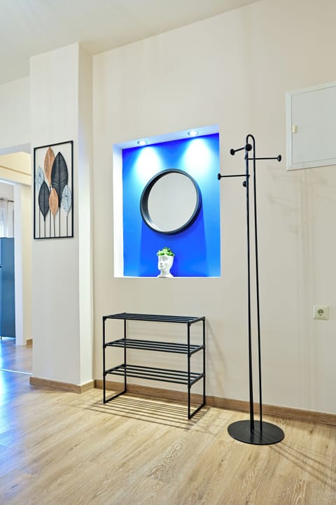 House | Iron/ironing board, free WiFi