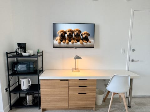 Studio with amenities TV