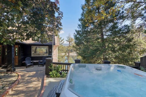 55abe519-e78a-45f8-bea2-44790435d9a2