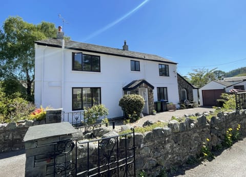 Rear aspect of Mill House