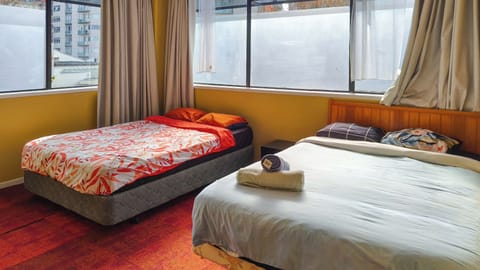 Basic Double Room, Shared Bathroom | Free WiFi, bed sheets