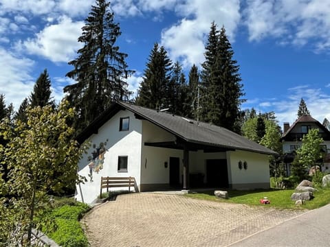 Cloud, Plant, Sky, Building, Tree, House, Window, Larch, Land Lot, Cottage