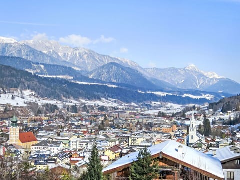 Mountainous Landforms, Mountain, Hill, Mountain Range, Winter, Snow, Landscape, Residential Area, Town, Highland