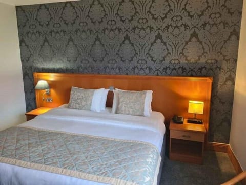 Standard Double Room | Desk, free WiFi