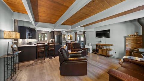 Light and bright modern living