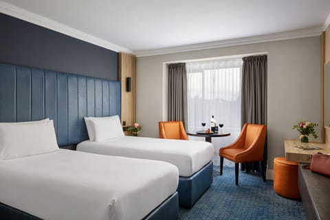 Twin Room | In-room safe, desk, iron/ironing board, free cribs/infant beds