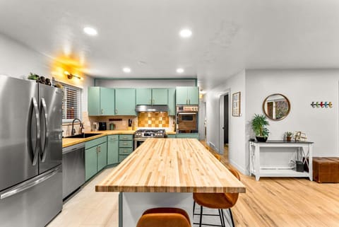 Fully equipped kitchen ready for your culinary creations