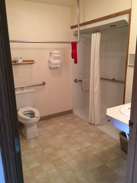 Classic Room, 2 Queen Beds, Non Smoking, Mountain View | Bathroom | Free toiletries, hair dryer, towels, soap