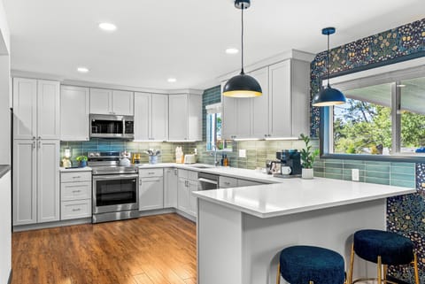 Chef's Kitchen - fully stocked and ready for you.