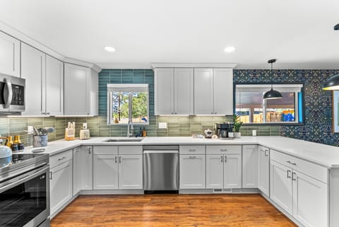 Chef's Kitchen - fully stocked and ready for you.