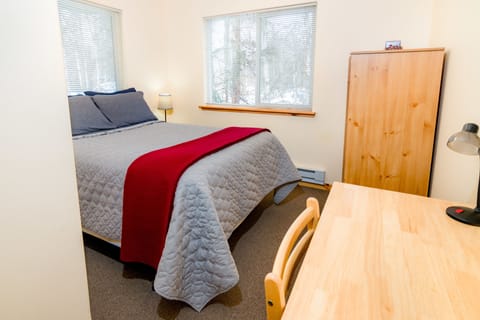 Standard Room, 1 Double Bed, Private Bathroom | Premium bedding, pillowtop beds, individually decorated