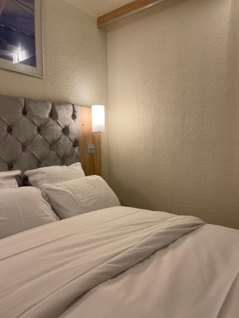 Double Room | In-room safe, desk, iron/ironing board, free cribs/infant beds