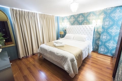 Classic Double Room | Blackout drapes, soundproofing, iron/ironing board, free WiFi