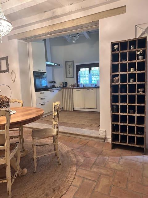 Comfort Apartment, Garden View | Private kitchen | Mini-fridge