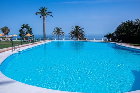 Holiday Home Swimming Pool