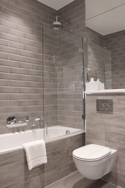 Double or Twin Room | Bathroom | Shower, free toiletries, bathrobes, slippers