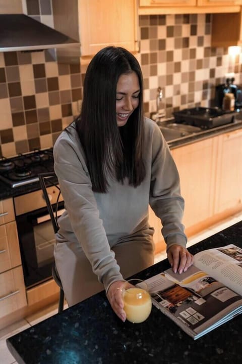 d5bbdab1-c902-4b88-a64a-bc7ea05090e5