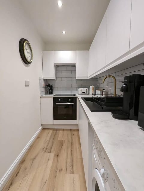 58ada733-8723-49bb-a4fd-b71f45d2115f