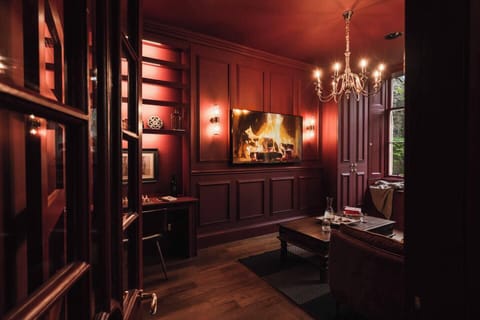 a08feeb8-bc86-46e0-b81b-9bb713b1cc84