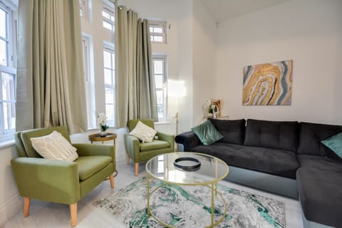 Apartment | Living area