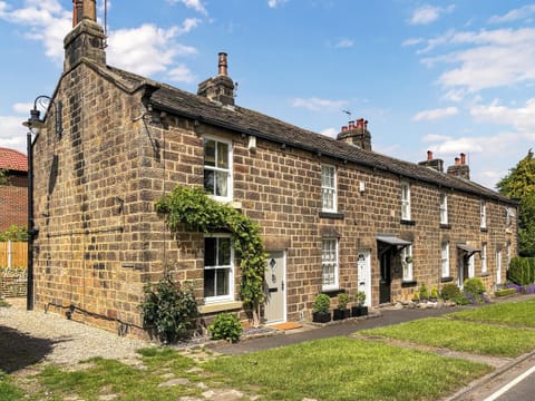 Exterior | Wisteria Cottage, Harrogate