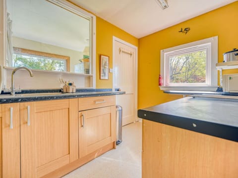 Washing Machine, Clothes Dryer, Laundry Room, Major Appliance, Laundry, Interior Design, Home Appliance, Flooring, Floor, Kitchen Appliance