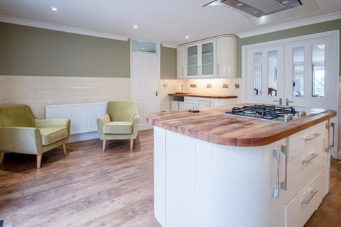 Ridgeway Meadow Bungalow - 3 Bedroom - Manorbier (25888)