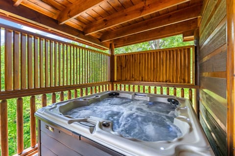 Private Hot Tub (House 1)