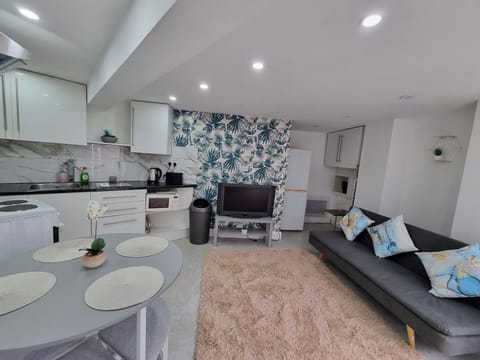 Apartment | Living area