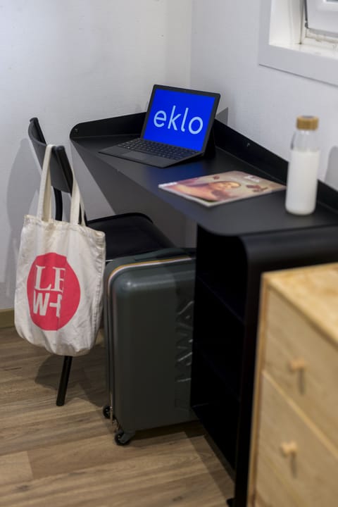 Family Room (Towels, Wifi, TV) | Premium bedding, individually decorated, individually furnished