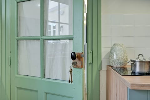 Daily buffet breakfast (EUR 13.90 per person)