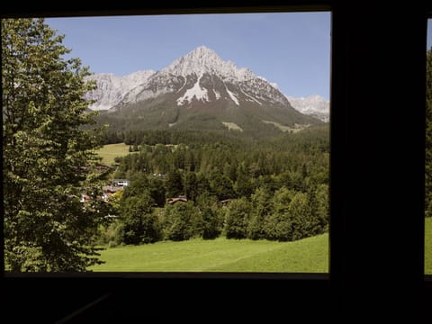 Mountainous Landforms, Mountain, Nature, Hill, Mountain Range, Natural Landscape, Highland, Landscape, Hill Station, Ecoregion