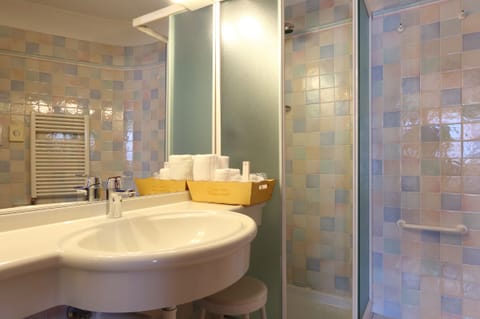 Free toiletries, hair dryer, bathrobes, slippers