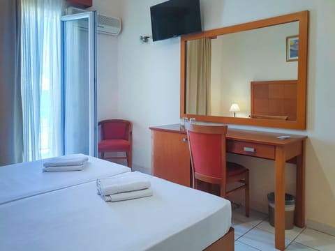 Standard Double or Twin Room, Balcony | Free WiFi