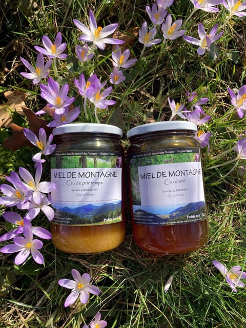 Daily buffet breakfast (EUR 14 per person)