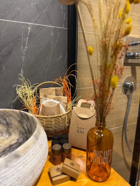 Deluxe Double Room, 1 Queen Bed, Balcony, Garden View | Bathroom | Shower, free toiletries, slippers, soap