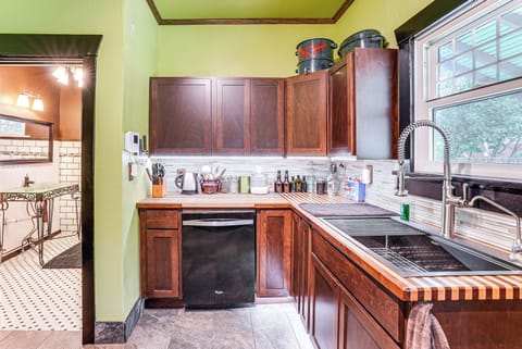 Apartment (1 Bedroom) | Interior