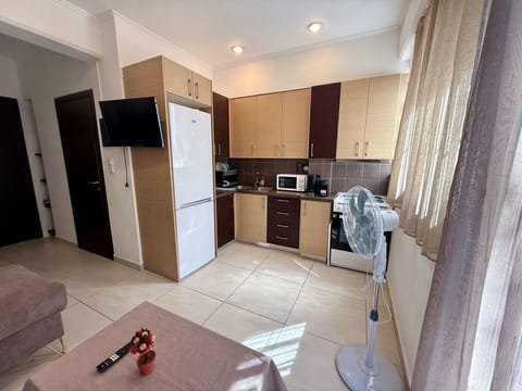 Apartment | Private kitchen | Coffee/tea maker, electric kettle