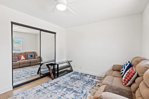 House | 4 bedrooms, Internet