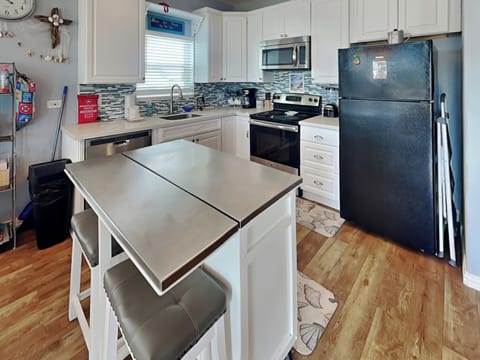 House (3 Bedrooms) | Property amenity