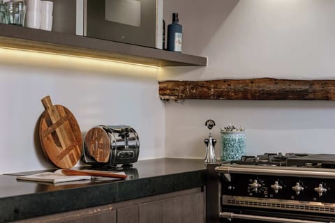 Refined kitchen space combining design and authenticity 🍷