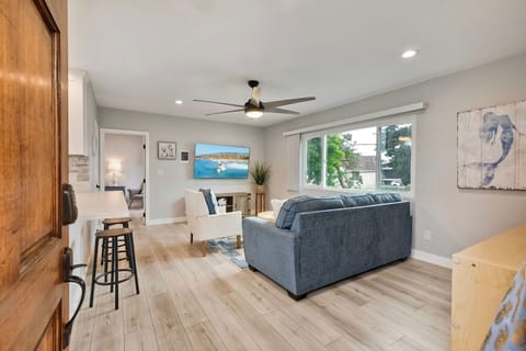 Welcome to Seabreeze 1BR