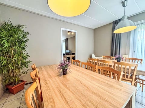 Interior Design, Furniture, Flooring, Wood, Floor, Ceiling, Kitchen & Dining Room Table, Room, Table, Lighting