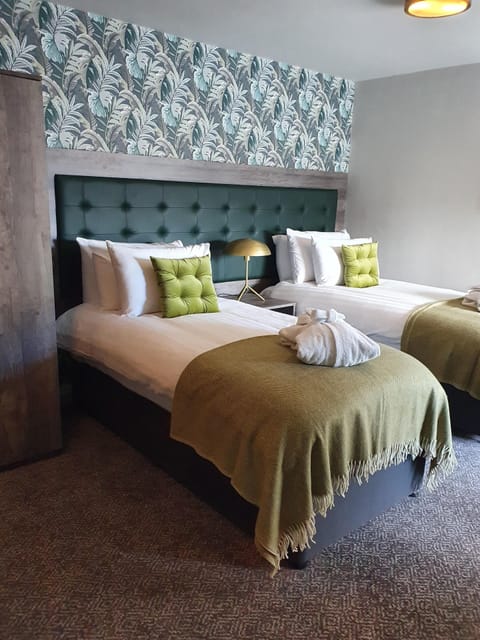 Deluxe Double Room, Ensuite (Super King or Twin Deluxe)